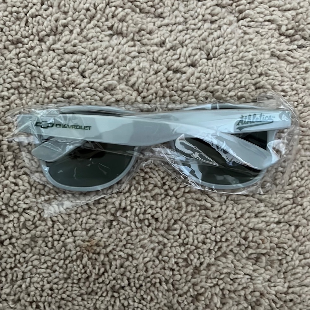 Athletics baseball novelty sunglasses